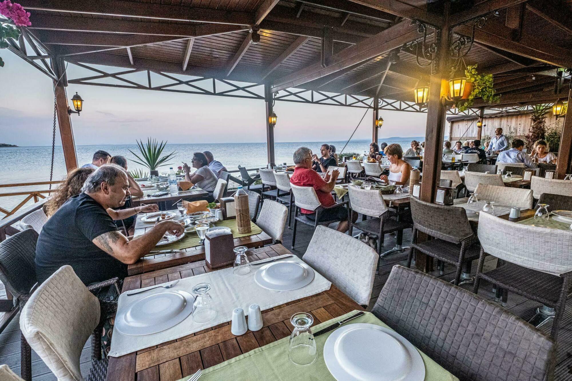 Assos Kervansaray Hotel - Special Category Exterior foto