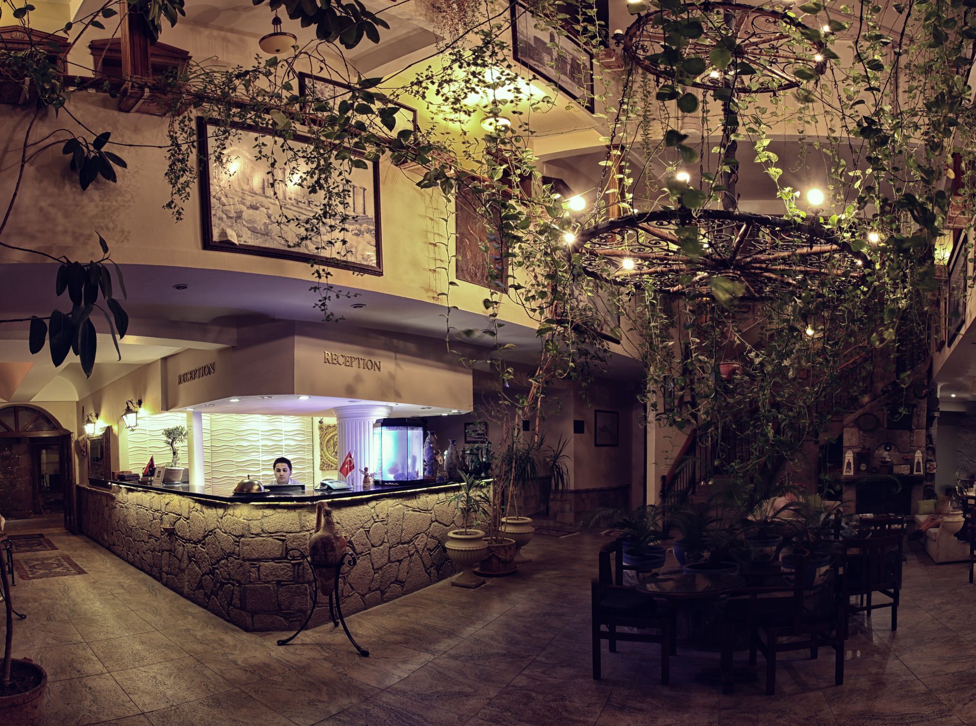 Assos Kervansaray Hotel - Special Category Exterior foto
